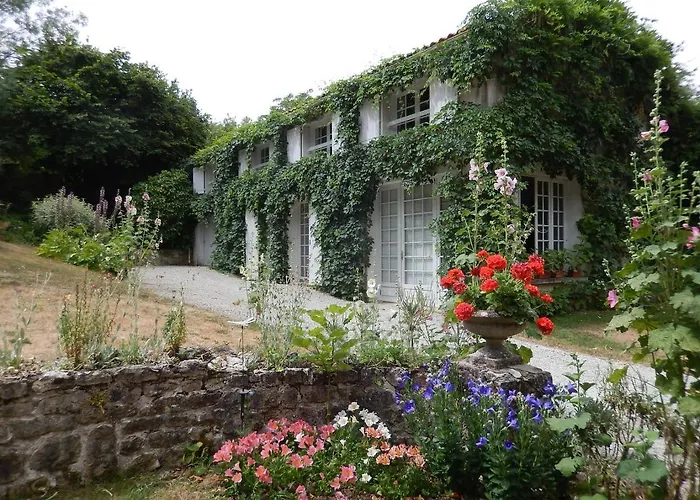 Le Petit Massigny Bed and breakfast 3*